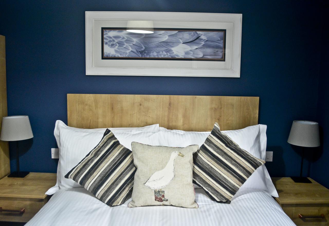 The Ugly Duckling Bed & Breakfast เทลฟอร์ด ภายนอก รูปภาพ
